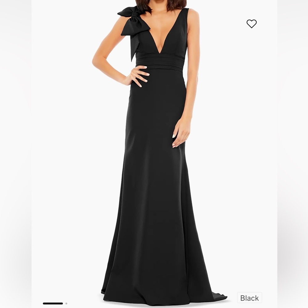Mac Duggal Bow V-Neck A-Line Gown